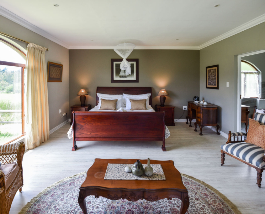 Homestead_Room1-2